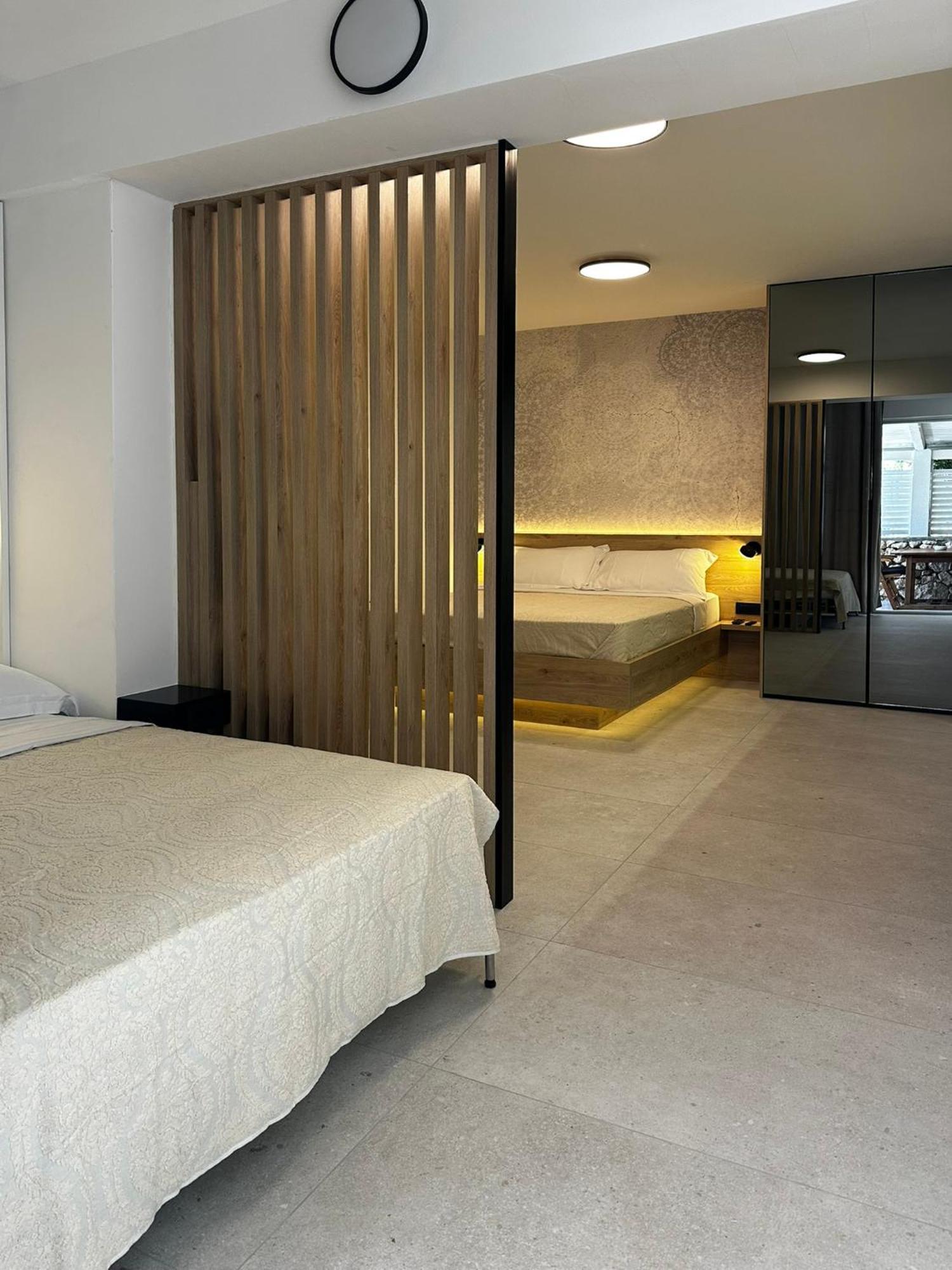 Studio Apartments Lace Novalja Luaran gambar